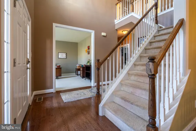 $725,000 | 5933 Woodridge Drive, Green Lane, PA 18054