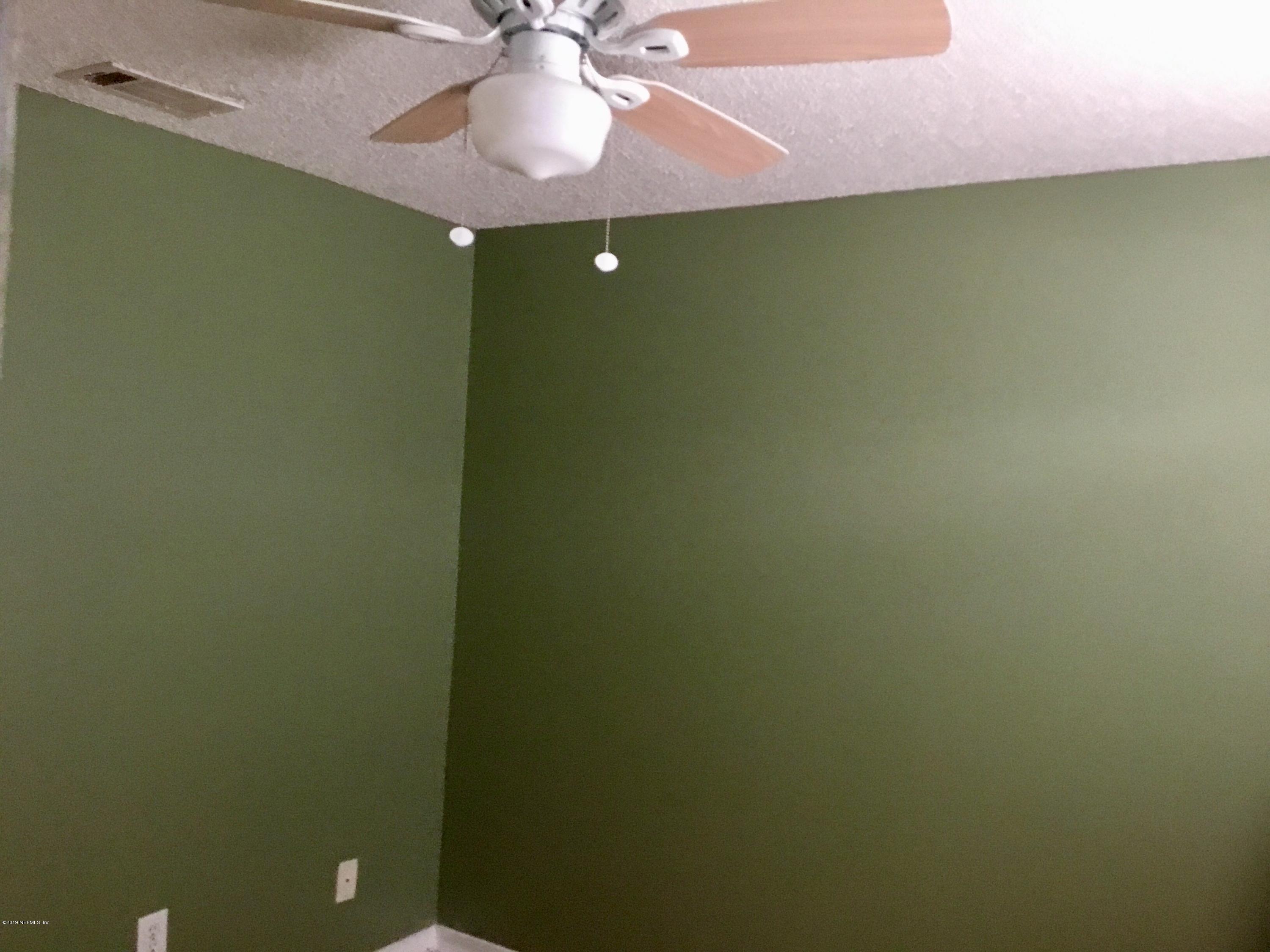 10847 Mareeba Road Jacksonville, FL 32246 - Photo 6 of 21 BEDROOM