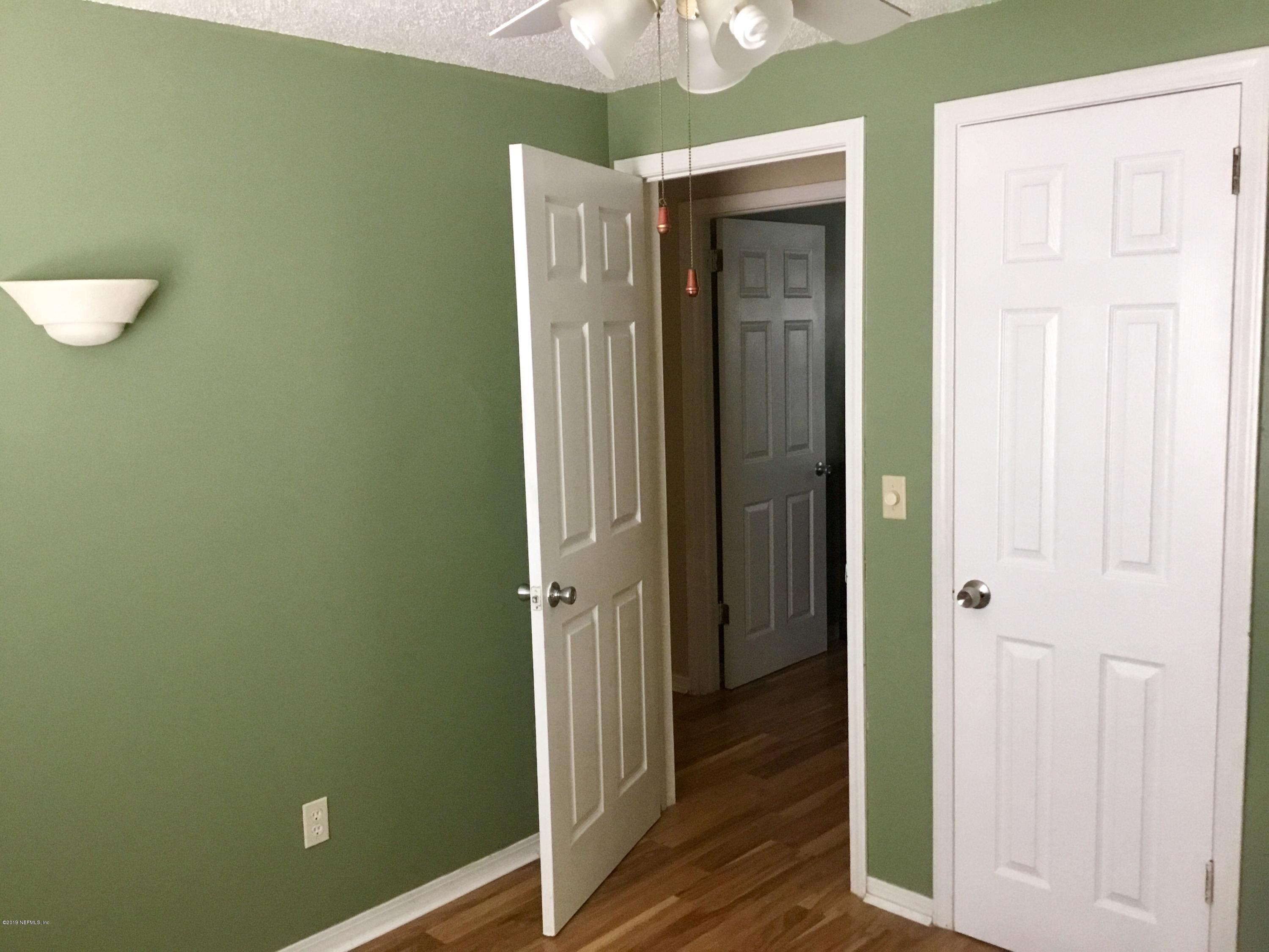 10847 Mareeba Road Jacksonville, FL 32246 - Photo 8 of 21 BEDROOM