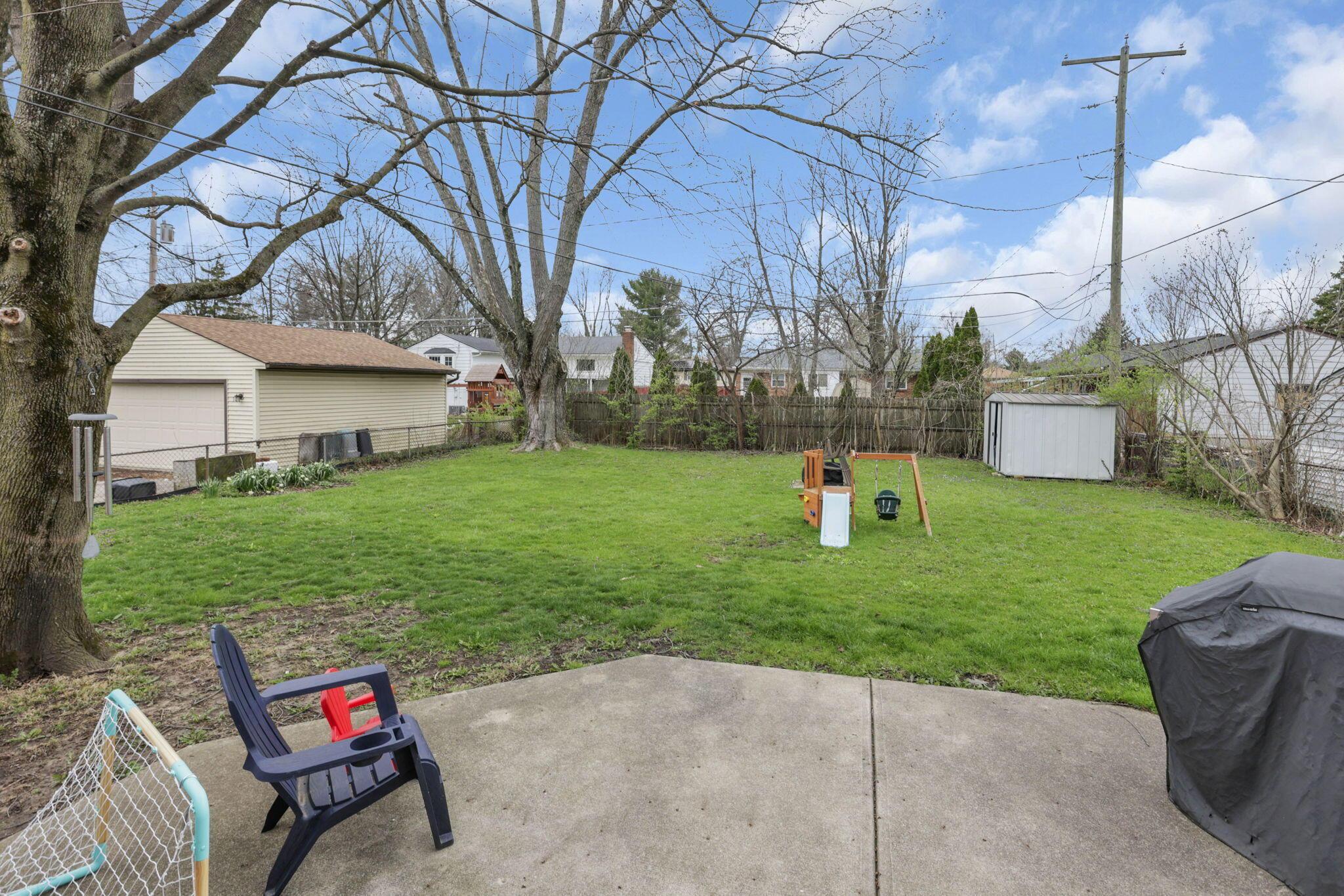 5667 Roche Drive Columbus, OH 43229 - Photo 29 of 36
