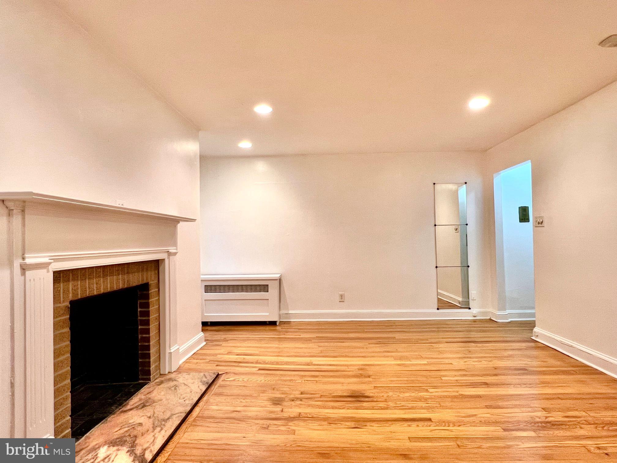 30 South 22nd Street, Unit 9 Philadelphia, PA 19103 - Photo 3 of 12