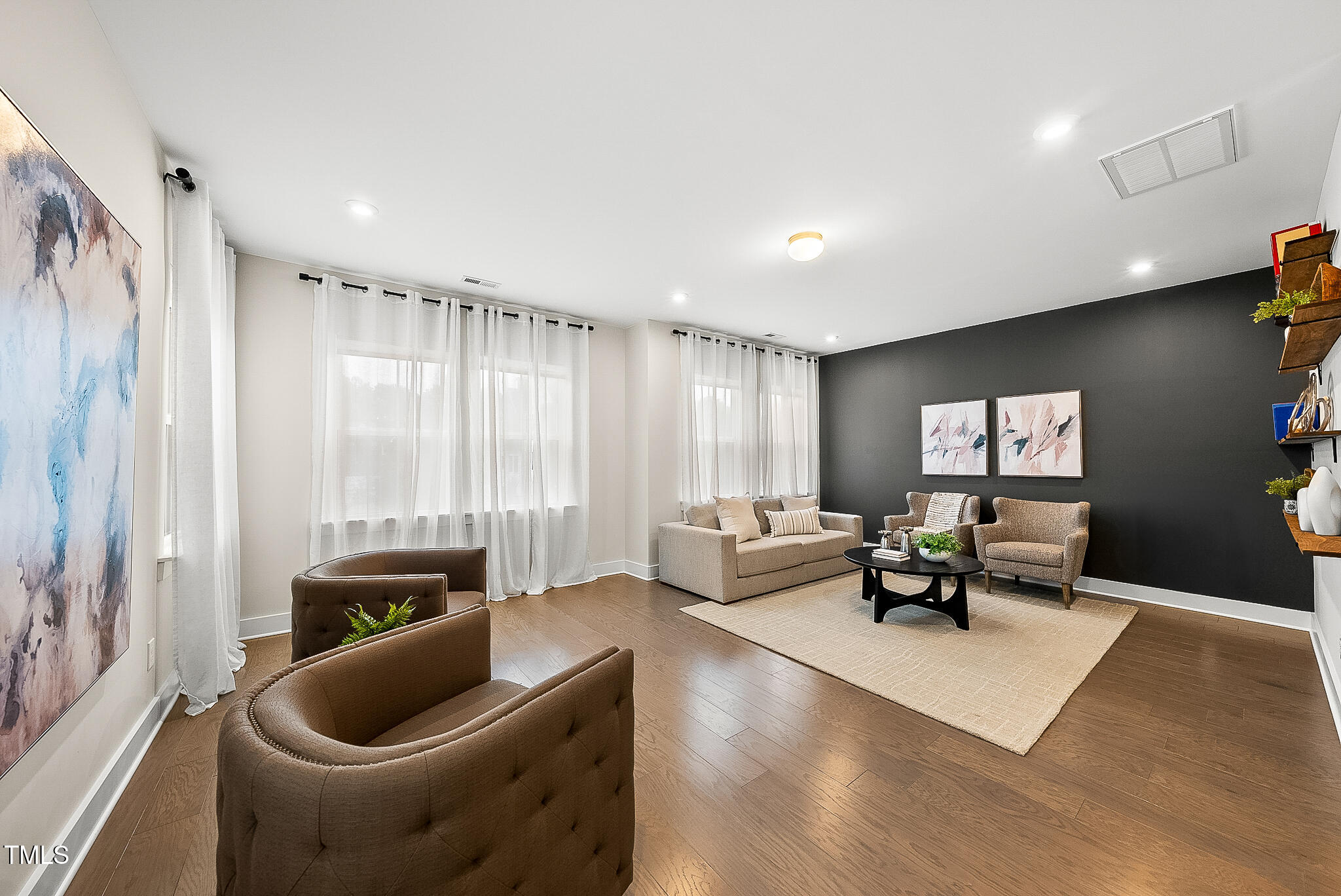 910 Waterside View Drive Raleigh, NC 27606 - Photo 4 of 29 DSC06924