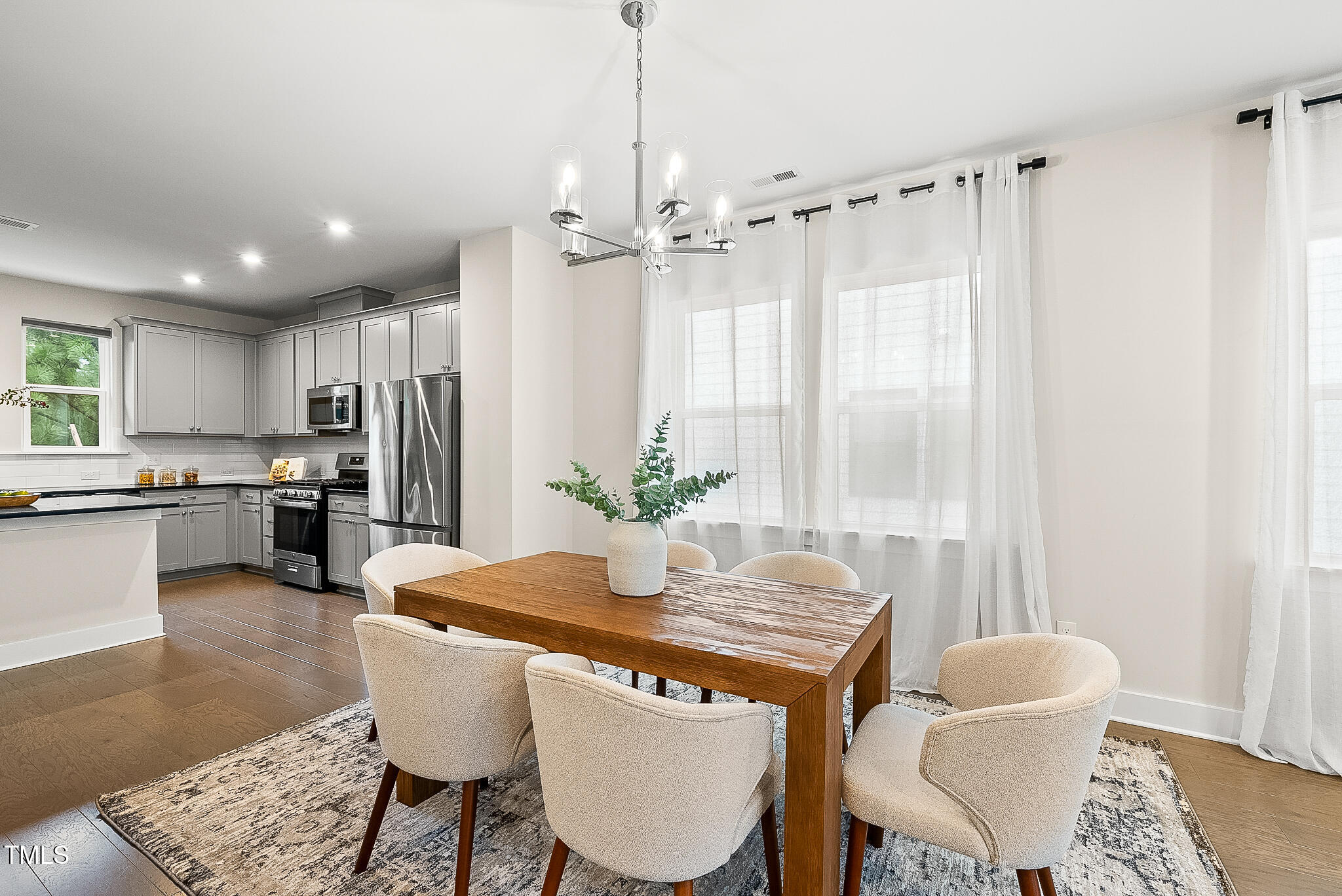 910 Waterside View Drive Raleigh, NC 27606 - Photo 8 of 29 DSC06939