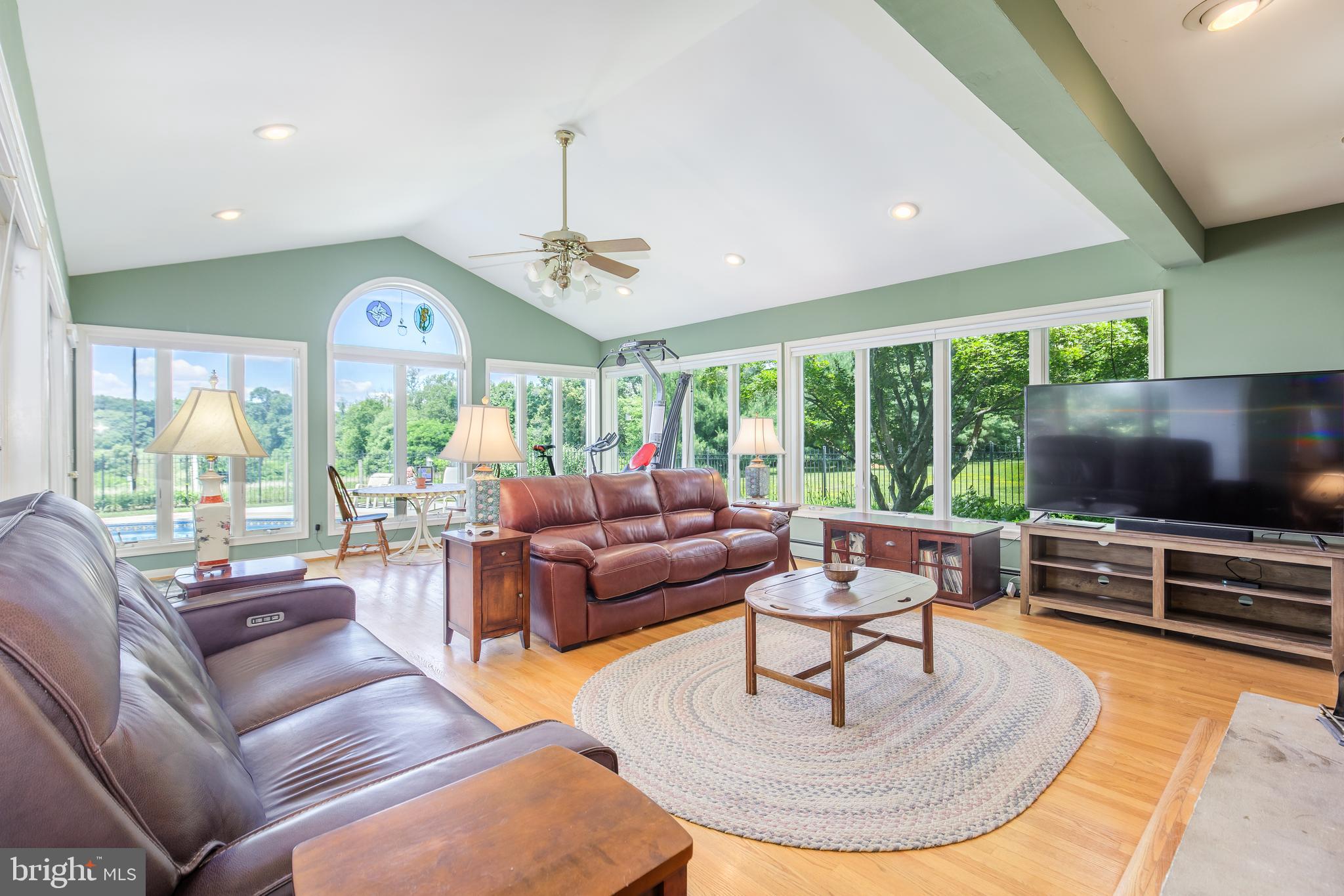 22520 Peach Tree Road Boyds, MD 20841 - Photo 17 of 50 Tons of natural light and spectacular views!