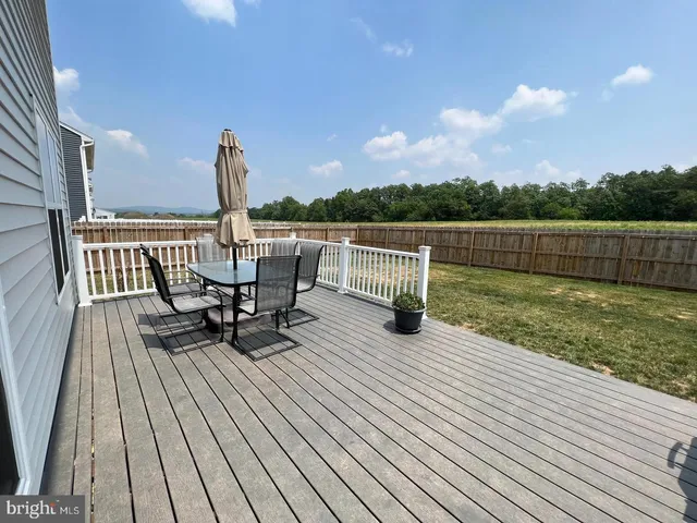 a view of a storage & utility room