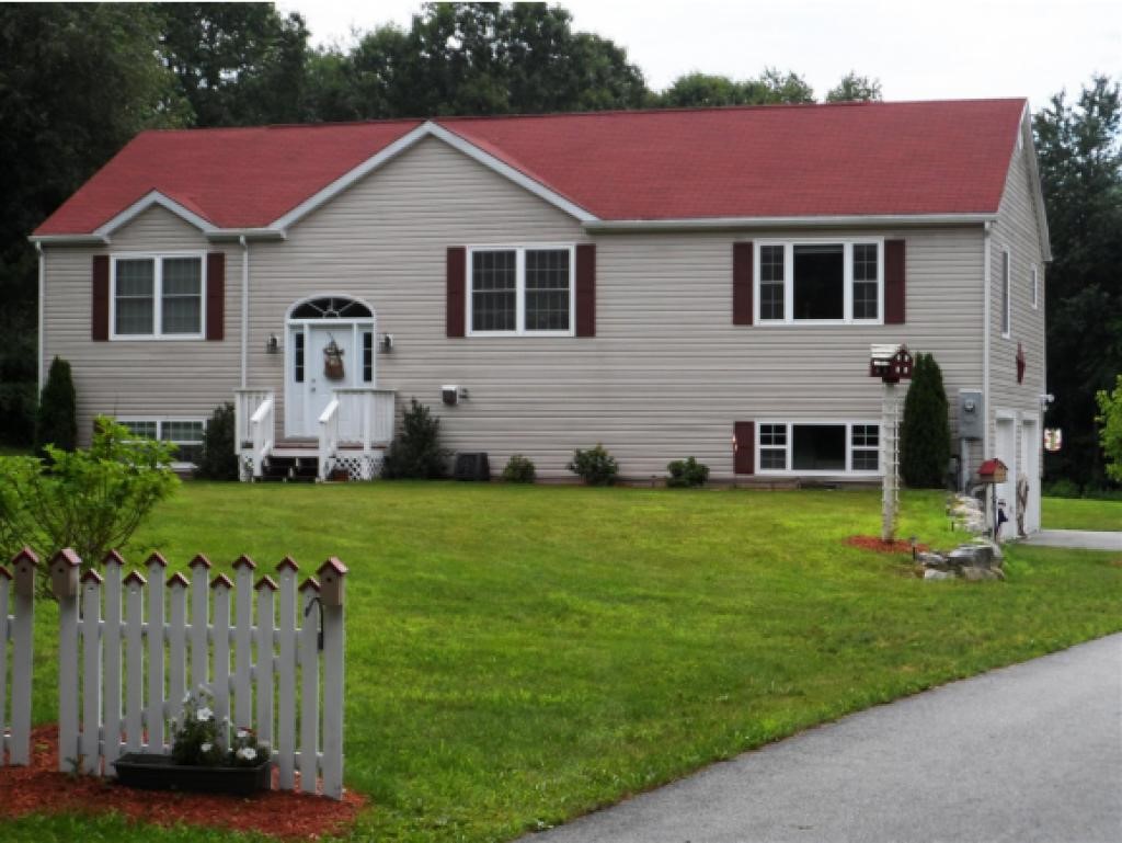 3196 Parade Road Laconia, NH 03246 - Photo 1 of 18