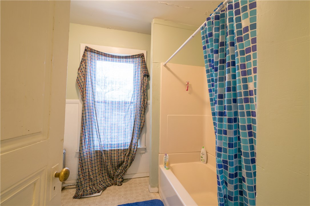 160 Valley Street Woonsocket, RI 02895 - Photo 13 of 36