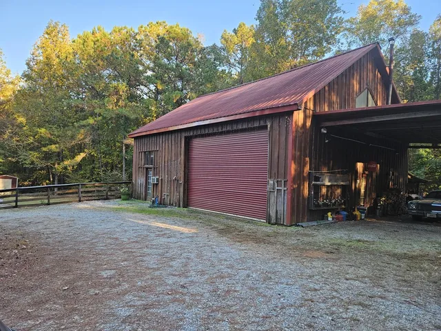 a view of a house with a garage