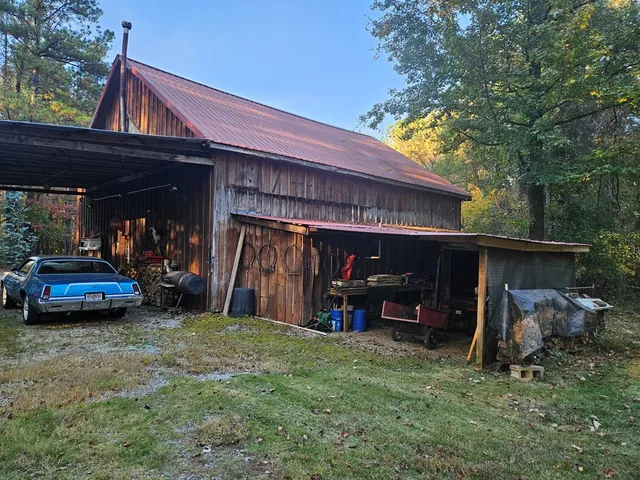 a view of outdoor space