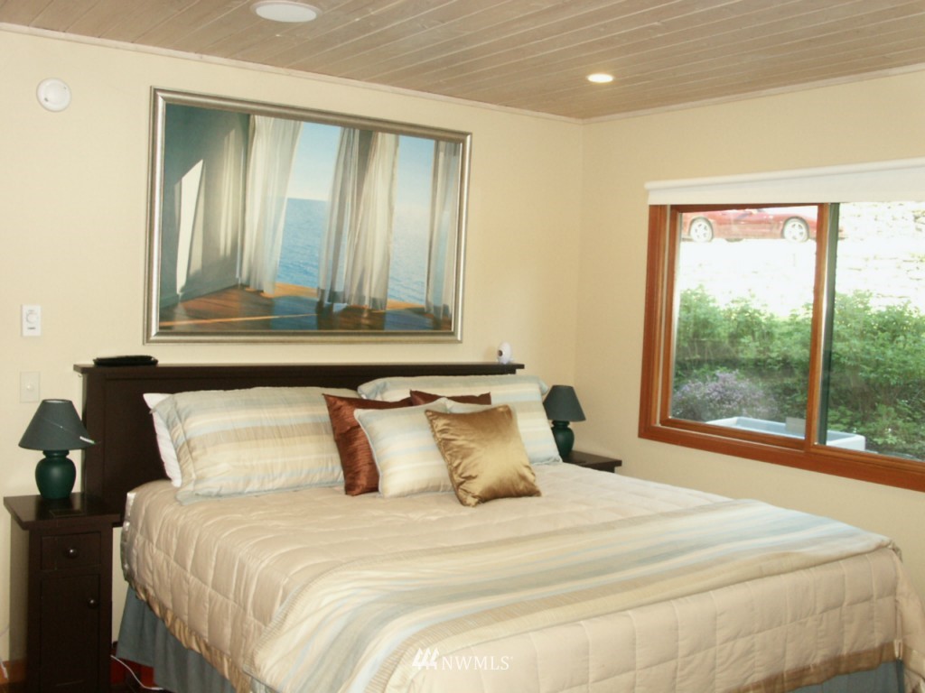 1434 Roy Road Bellingham, WA 98229 - Photo 9 of 12 Gallery Image 9