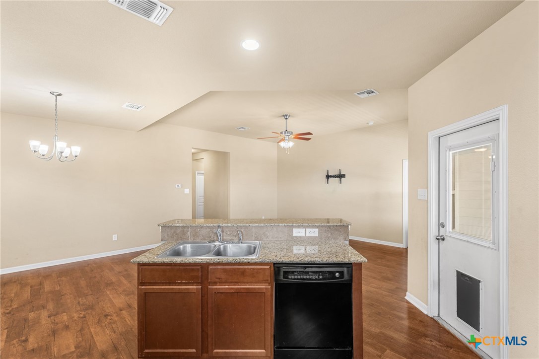 1009 Spring Terrace Loop Temple, TX 76502 - Photo 12 of 36 Gallery Image 12