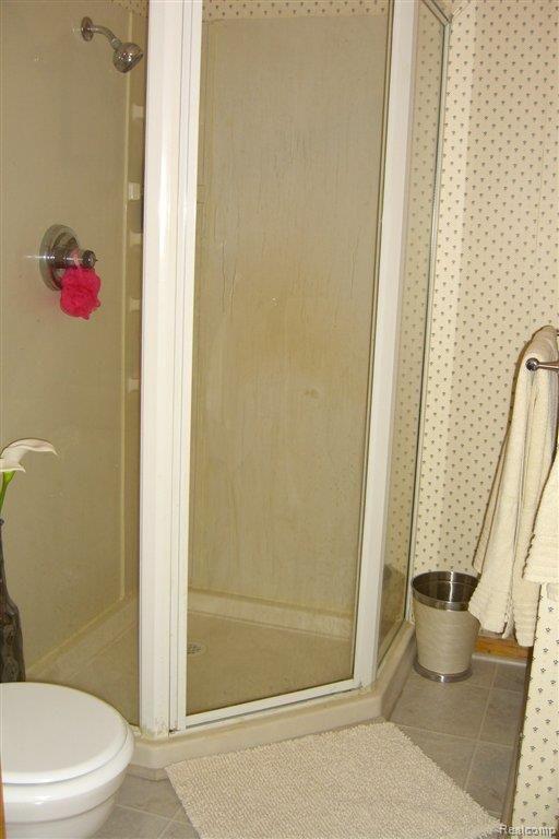 4576 Van Amberg Road Brighton, MI 48114 - Photo 24 of 24 Second Bath Shower