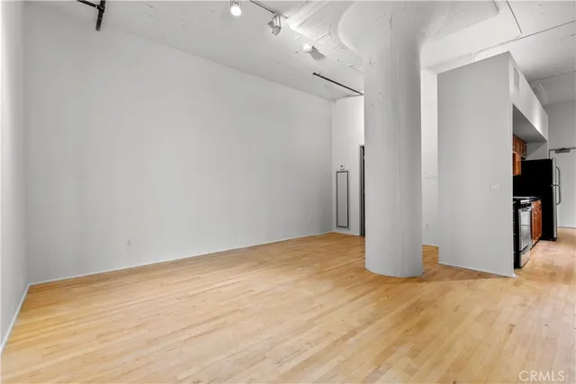 $399,000 | 420 San Pedro Street, Unit 329, Los Angeles, CA 90013