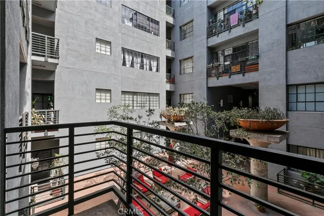 $399,000 | 420 San Pedro Street, Unit 329, Los Angeles, CA 90013