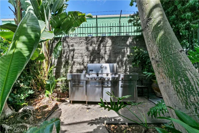 $399,000 | 420 San Pedro Street, Unit 329, Los Angeles, CA 90013