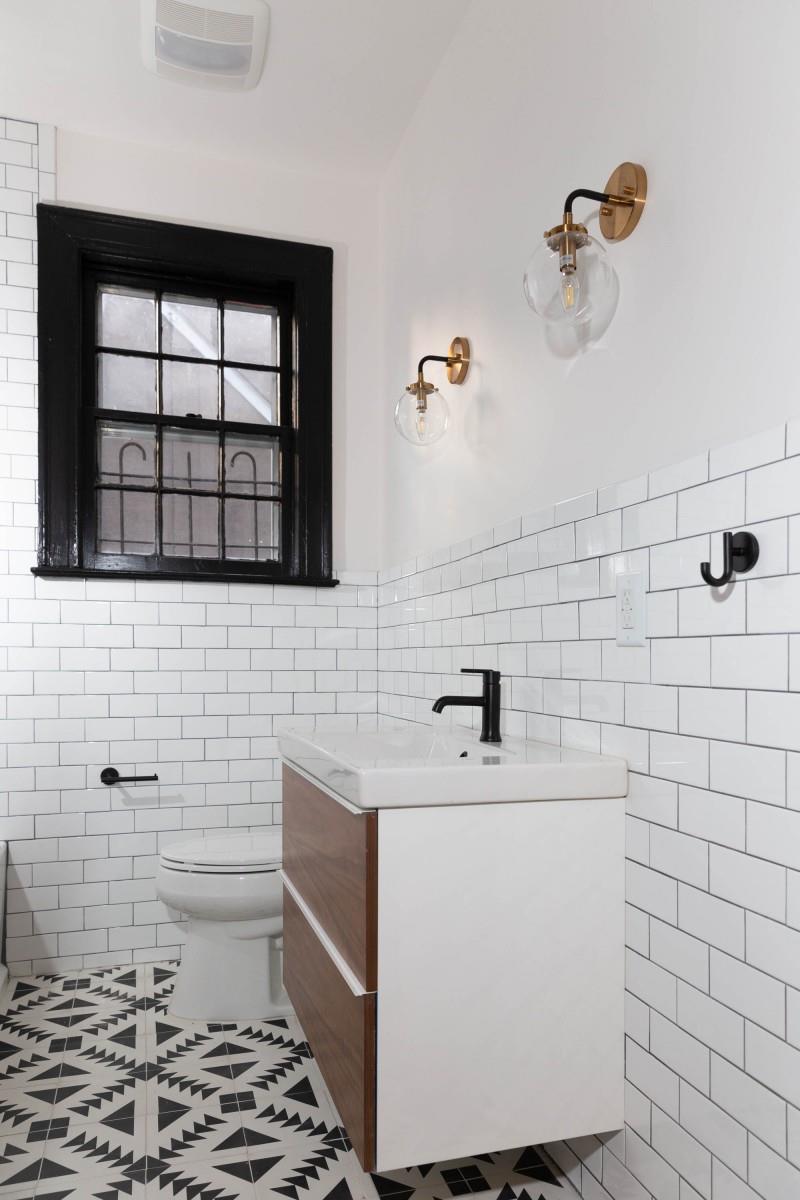 240 Cherokee Road Nashville, TN 37205 - Photo 6 of 22 a bathroom with a sink toilet and shower