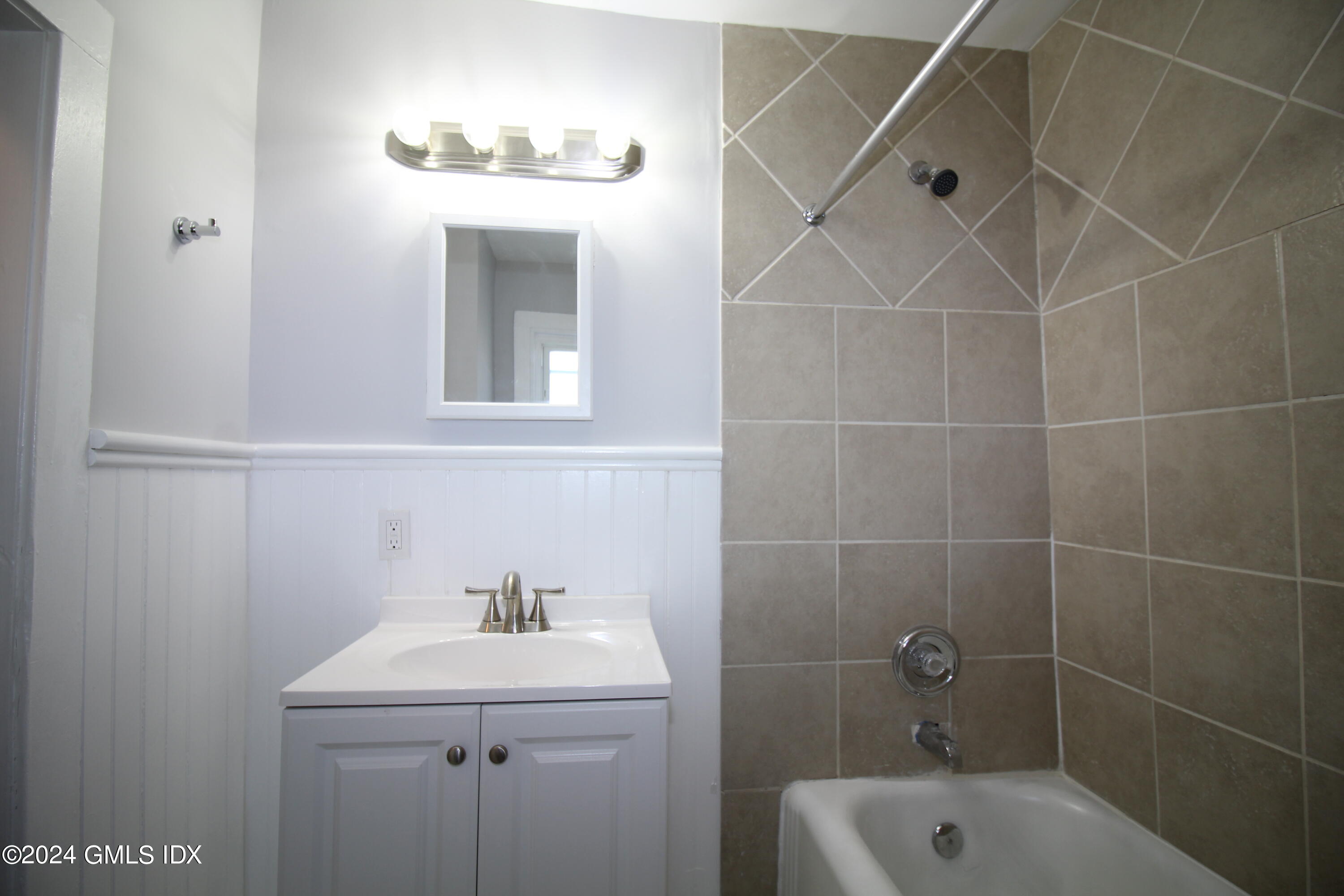 272 Valley Road, Unit 2 Cos Cob, CT 06807 - Photo 16 of 17 272ValleyBathroom2ndFl