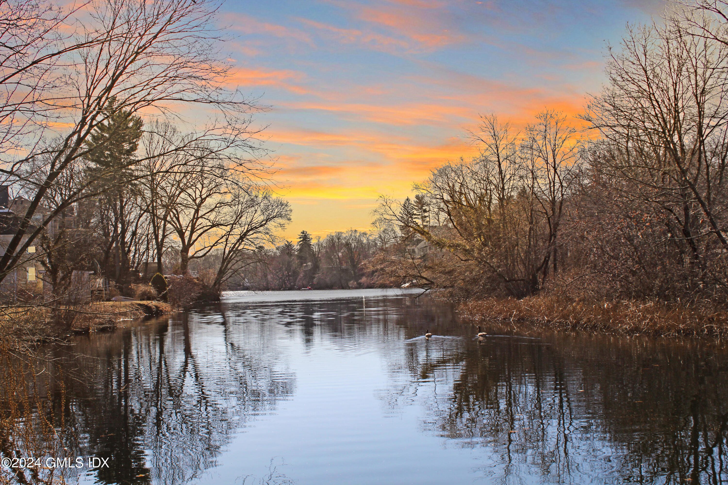 272 Valley Road, Unit 2 Cos Cob, CT 06807 - Photo 4 of 17 272Apt2RiverSunset