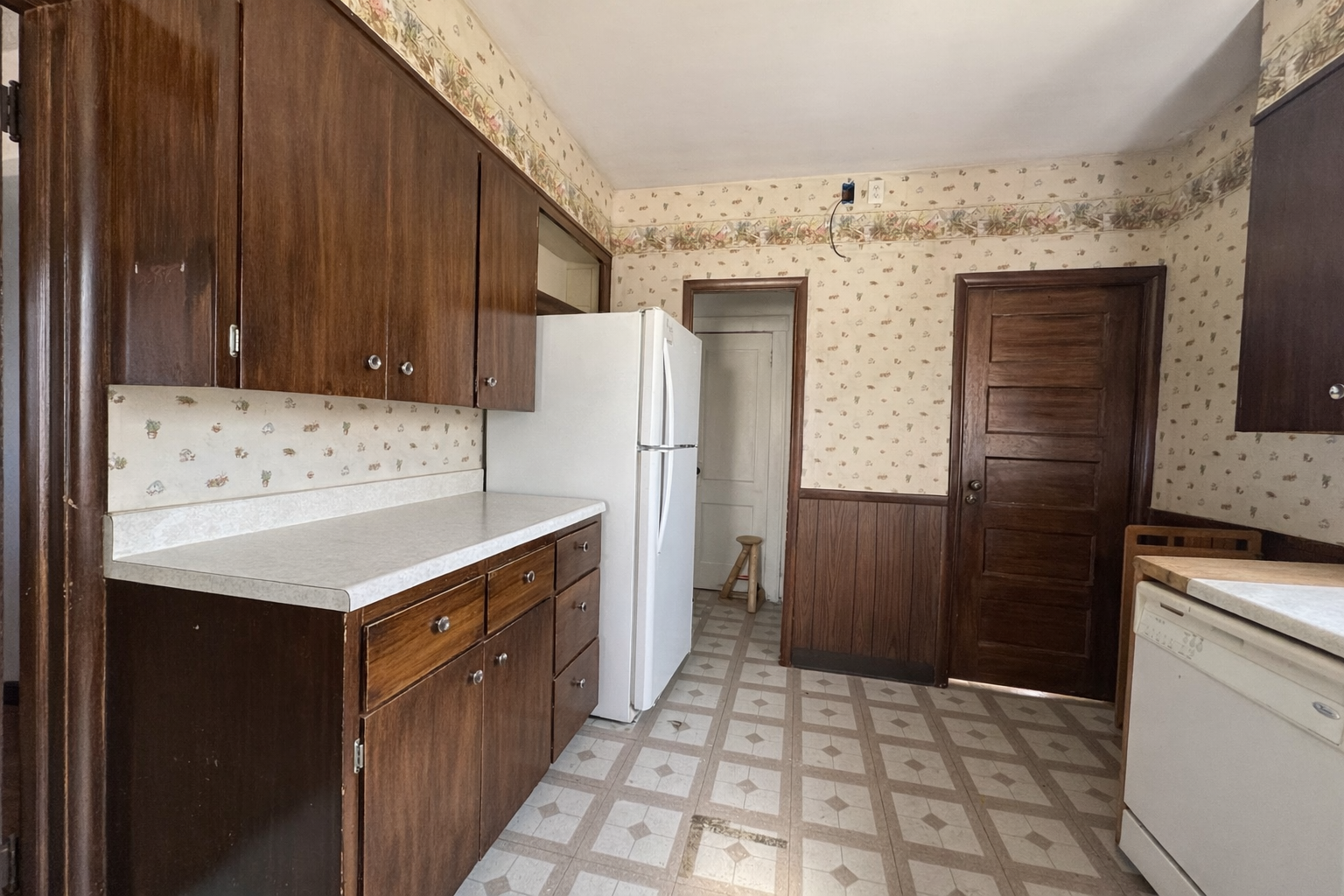 920 Elm Street Alexandria, MN 56308 - Photo 2 of 14