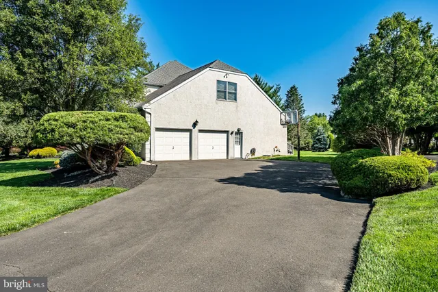 $1,099,000 | 1716 St Georges Road, Dresher, PA 19025
