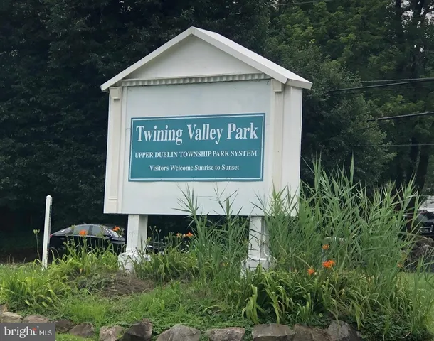 $1,099,000 | 1716 St Georges Road, Dresher, PA 19025