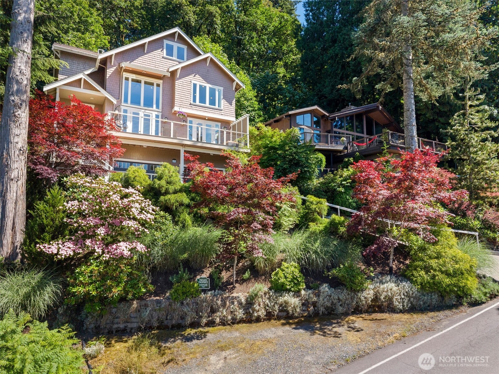89 Grand View Lane Bellingham, WA 98229 - Photo 3 of 40 a front view of a house with a yard and green space