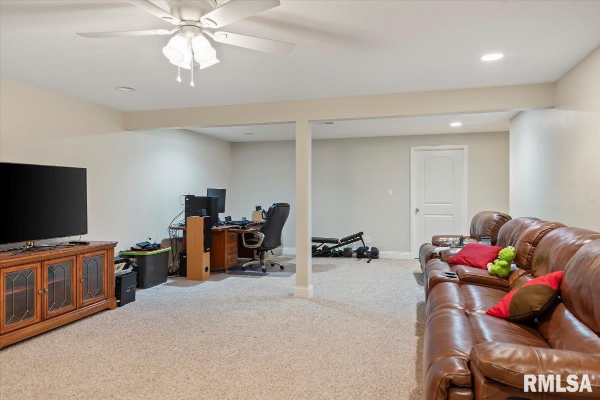 2715 Rutherford Trek Springfield, IL 62711 - Photo 23 of 36 Gallery Image 23