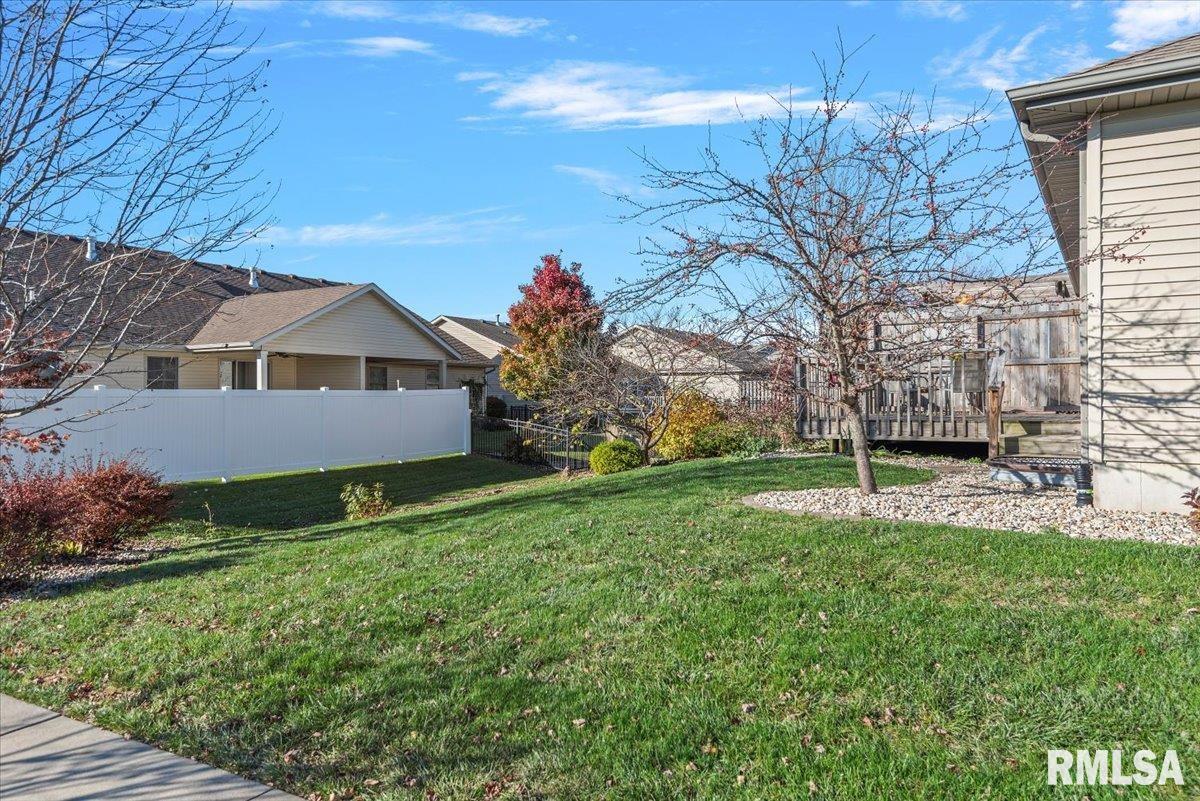 2715 Rutherford Trek Springfield, IL 62711 - Photo 33 of 36 Gallery Image 33