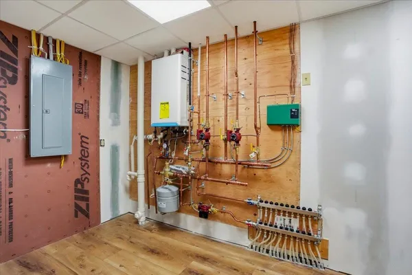 $1,995,000 | 225 Viscido Drive, Ferrisburgh, VT 05491