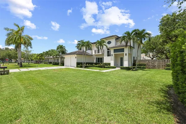 $11,000 | 14831 Southwest 93rd Court, Miami, FL 33176
