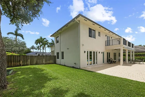 $11,000 | 14831 Southwest 93rd Court, Miami, FL 33176