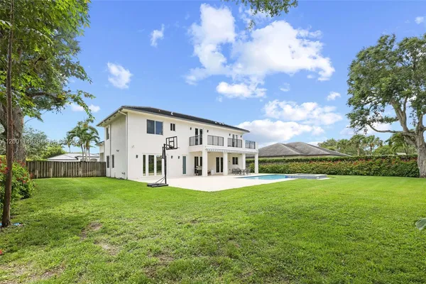 $11,000 | 14831 Southwest 93rd Court, Miami, FL 33176