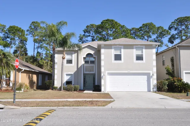 $2,600 | 1701 Sawgrass Drive Southwest, Palm Bay, FL 32908