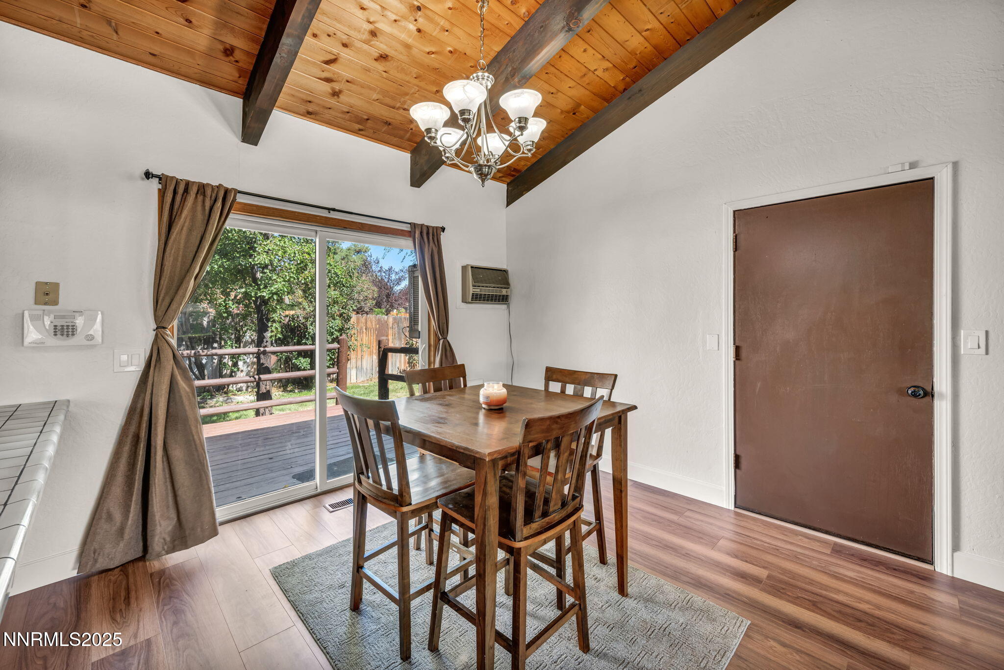 1419 Leonard Road Gardnerville, NV 89460 - Photo 15 of 69 49-web-or-mls-1419-leonard-rd