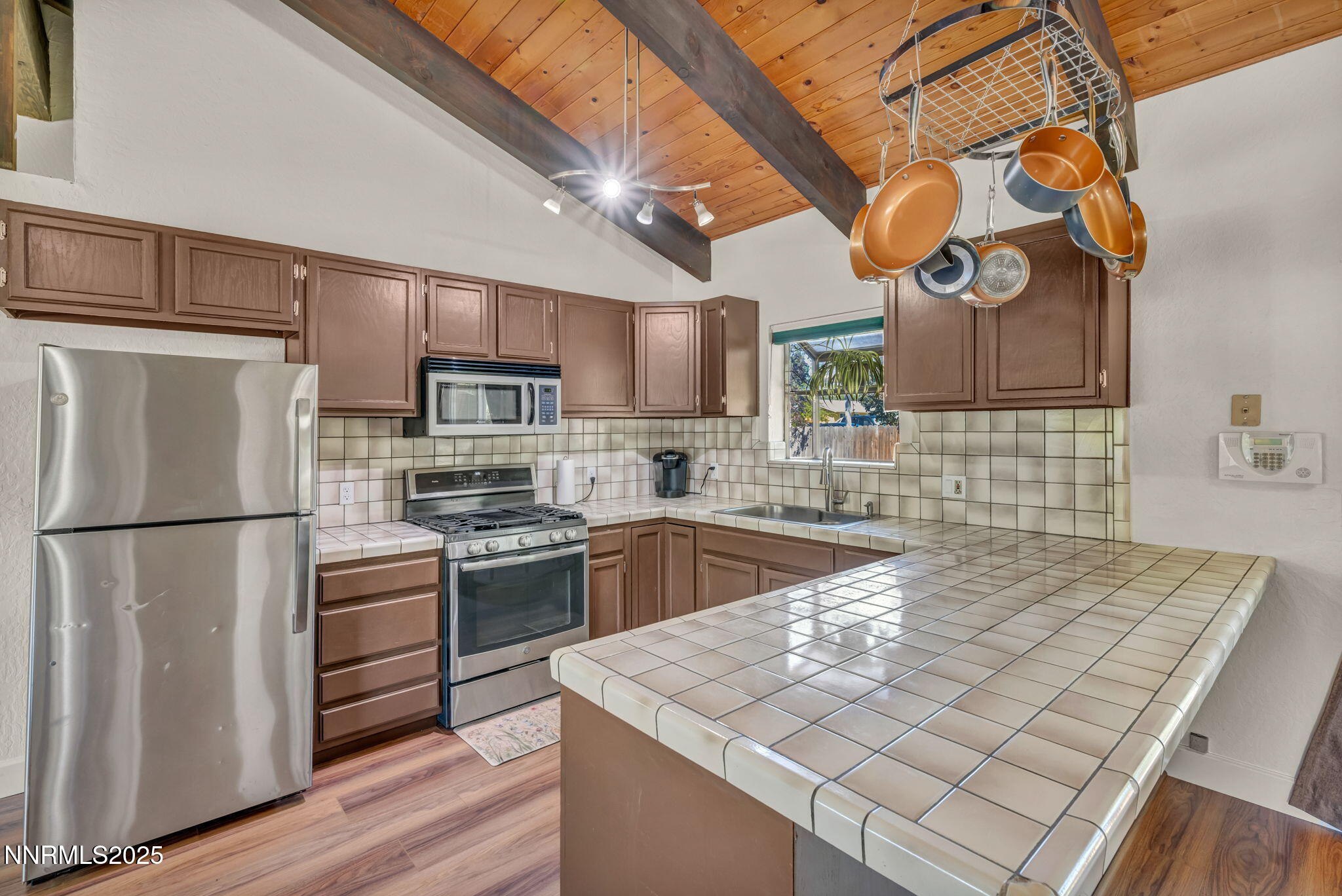 1419 Leonard Road Gardnerville, NV 89460 - Photo 19 of 69 56-web-or-mls-1419-leonard-rd