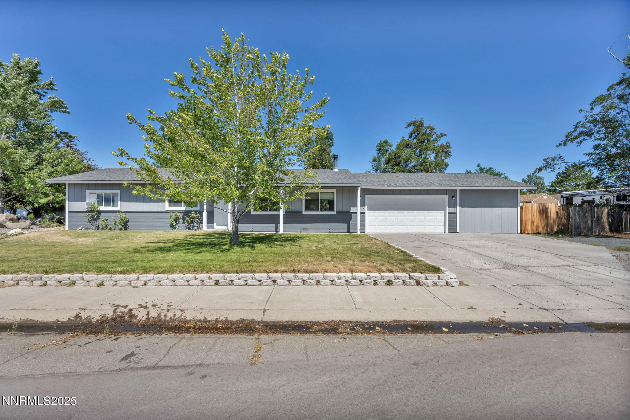 2-web-or-mls-1419-leonard-rd