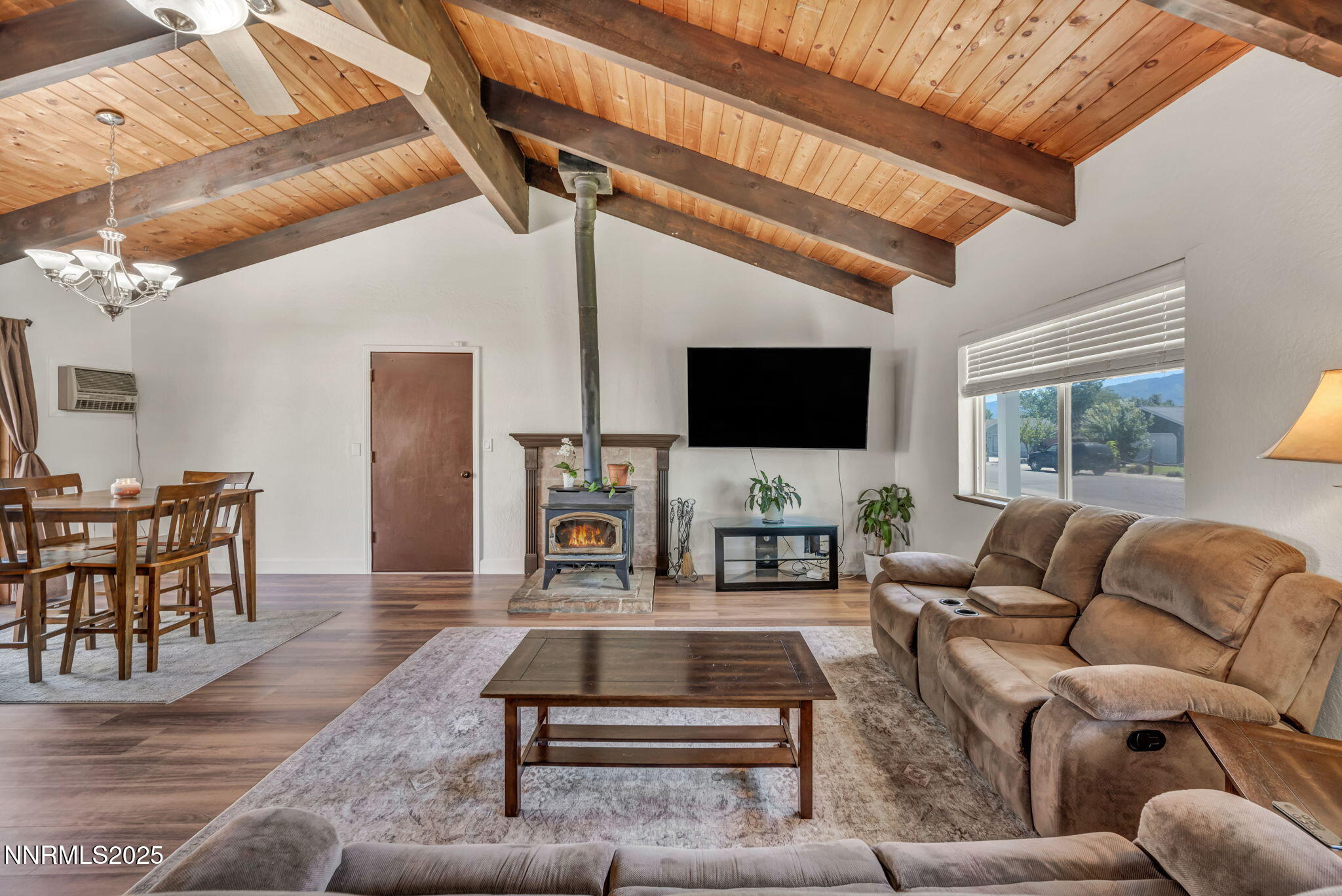 43-web-or-mls-1419-leonard-rd