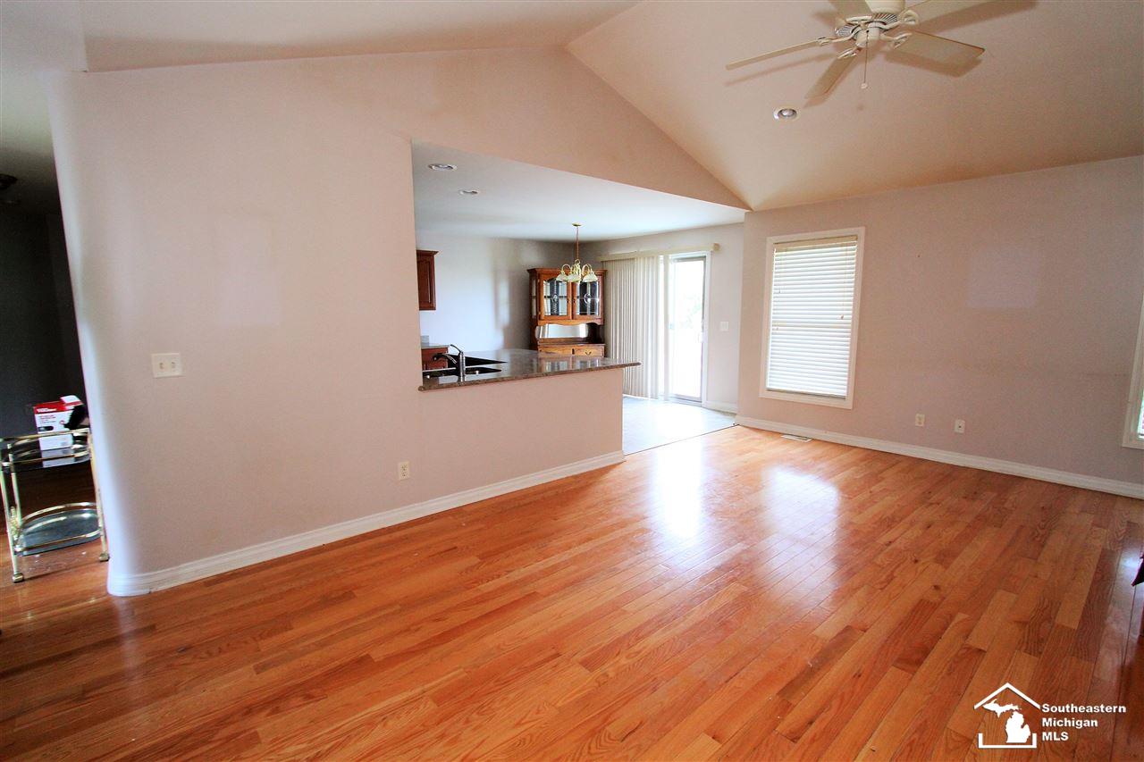 399 Rabbit Run Road Carleton, MI 48117 - Photo 8 of 21