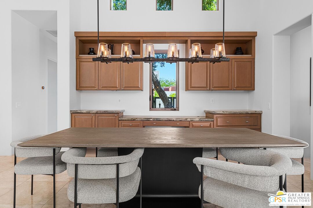 27 Ambassador Circle Rancho Mirage, CA 92270 - Photo 23 of 38