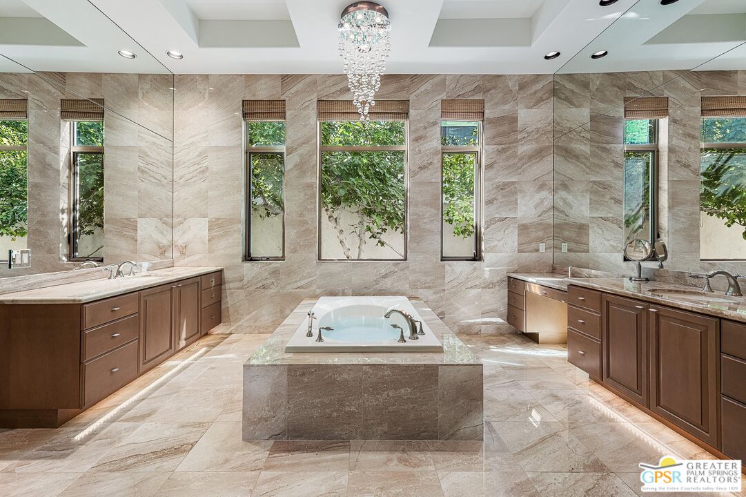 27 Ambassador Circle Rancho Mirage, CA 92270 - Photo 26 of 38