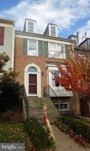 43607 Blacksmith Square Ashburn, VA 20147 - Photo 1 of 3 43607 Blacksmith