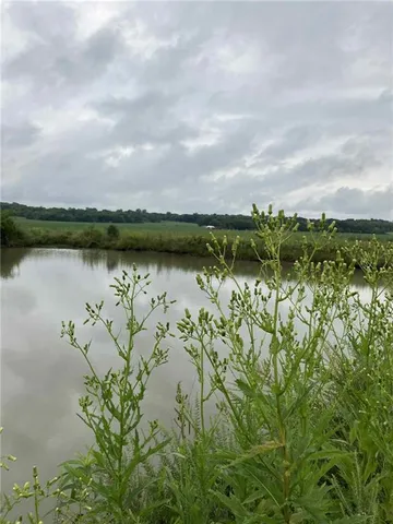 $654,000 | 4689 Highway 7, Mound City, KS 66056