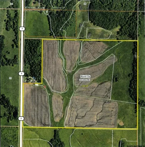 $654,000 | 4689 Highway 7, Mound City, KS 66056