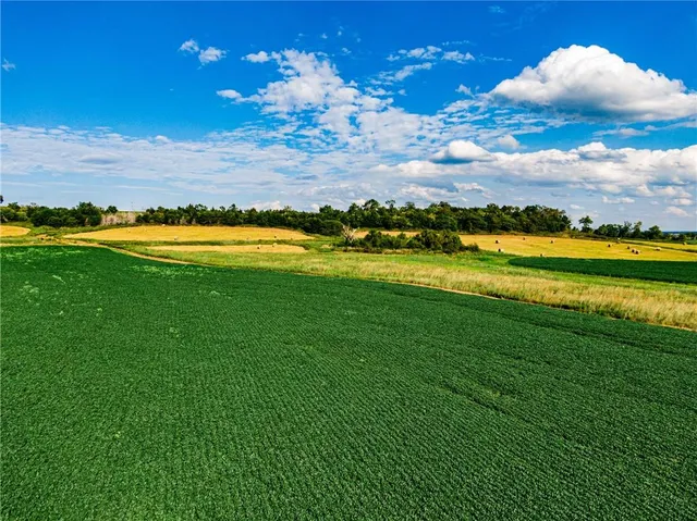 $654,000 | 4689 Highway 7, Mound City, KS 66056