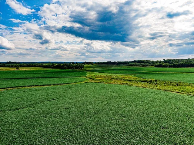 $654,000 | 4689 Highway 7, Mound City, KS 66056