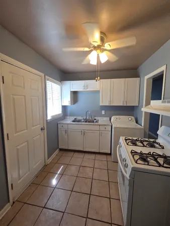 $995 | 3166 Winslow Road, Memphis, TN 38109