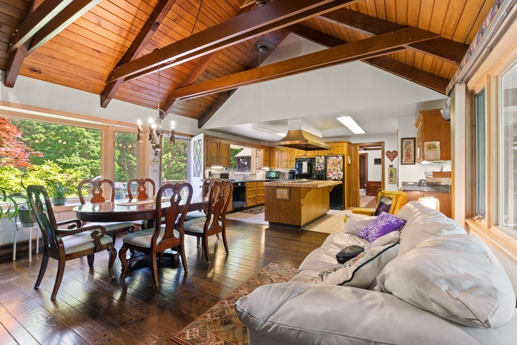 166 Prides Crossing Road Sudbury, MA 01776 - Photo 13 of 36 Gallery Image 13