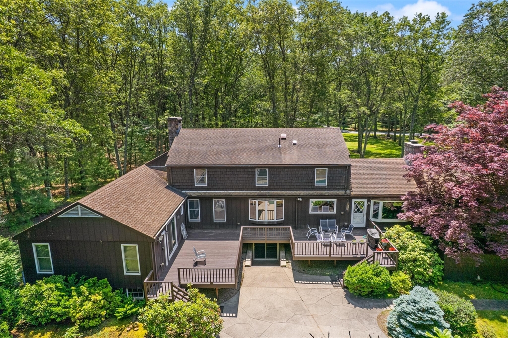 166 Prides Crossing Road Sudbury, MA 01776 - Photo 3 of 36 Gallery Image 3