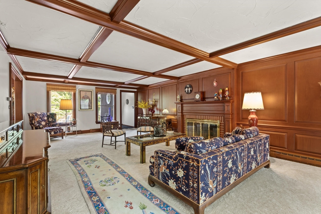 166 Prides Crossing Road Sudbury, MA 01776 - Photo 8 of 36 Gallery Image 8
