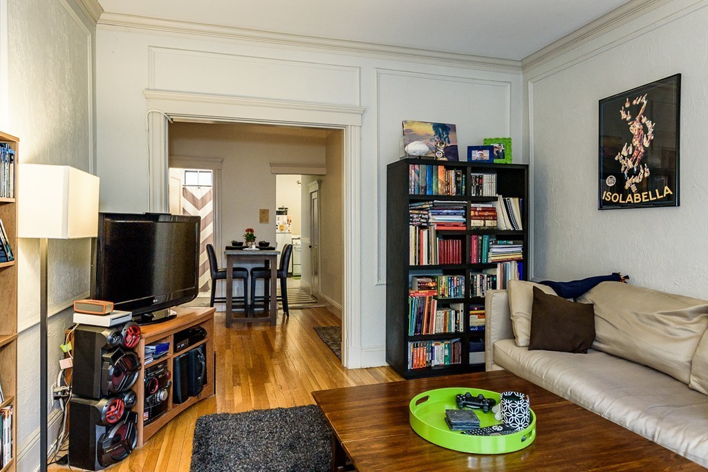 153 Strathmore Road, Unit 1 Boston, MA 02135 - Photo 4 of 16 Gallery Image 4